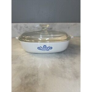 Vintage Corning Ware Blue Cornflower Casserole Dish P-9-B  w/ Lid A9C (1961)